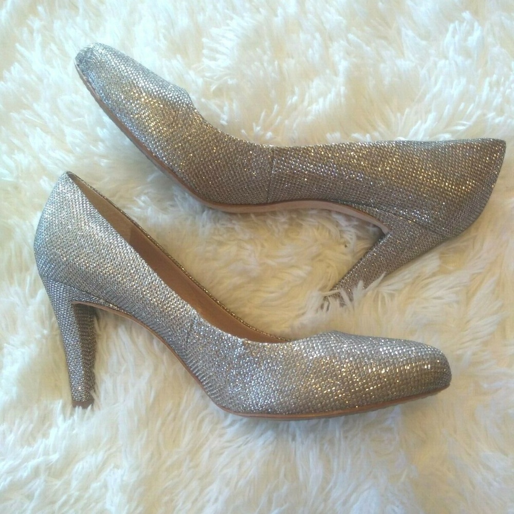 Vince Camuto Silver Glitter 3 inch Pumps